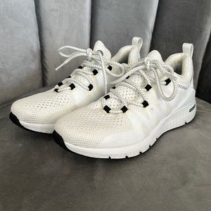 ZERØGRAND Overtake Lite Running Shoe